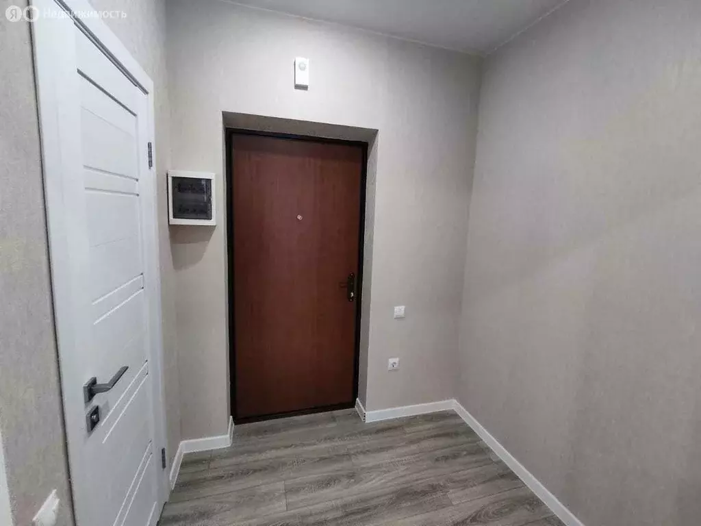 1-комнатная квартира: Краснодар, улица Лётчика Позднякова, 2к13 (28 м) - Фото 0