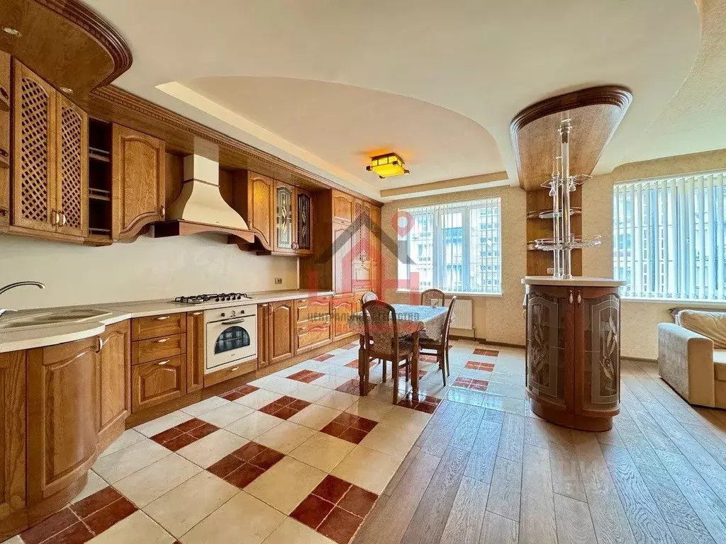 3-к кв. Ставропольский край, Ессентуки ул. Орджоникидзе, 84к1 (105.5 ... - Фото 1