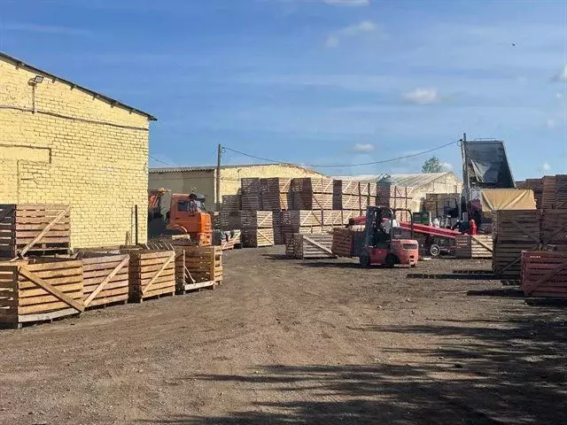 Продажа 4 зданий 6640 м на 2,2 га земли - Фото 0