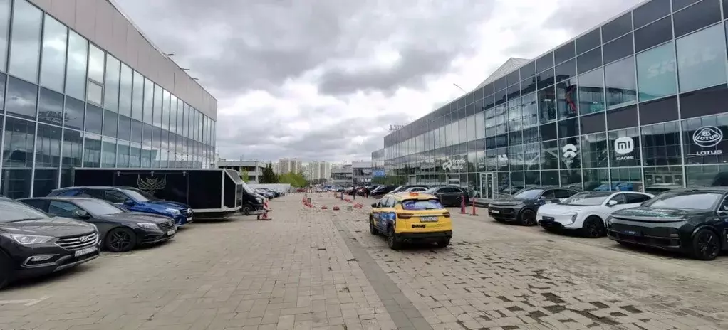 Помещение свободного назначения в Москва Можайское ш., вл165Б (1600 м) - Фото 0