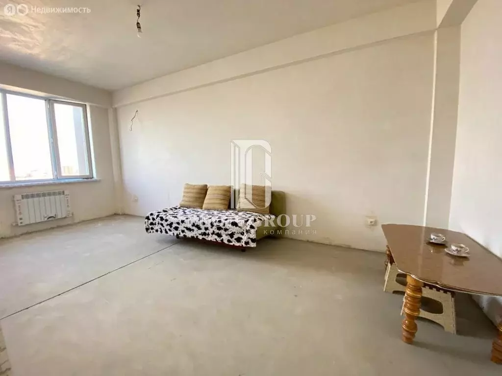 2-комнатная квартира: Махачкала, улица Эльзы Ибрагимовой, 5к16 (72 м) - Фото 1