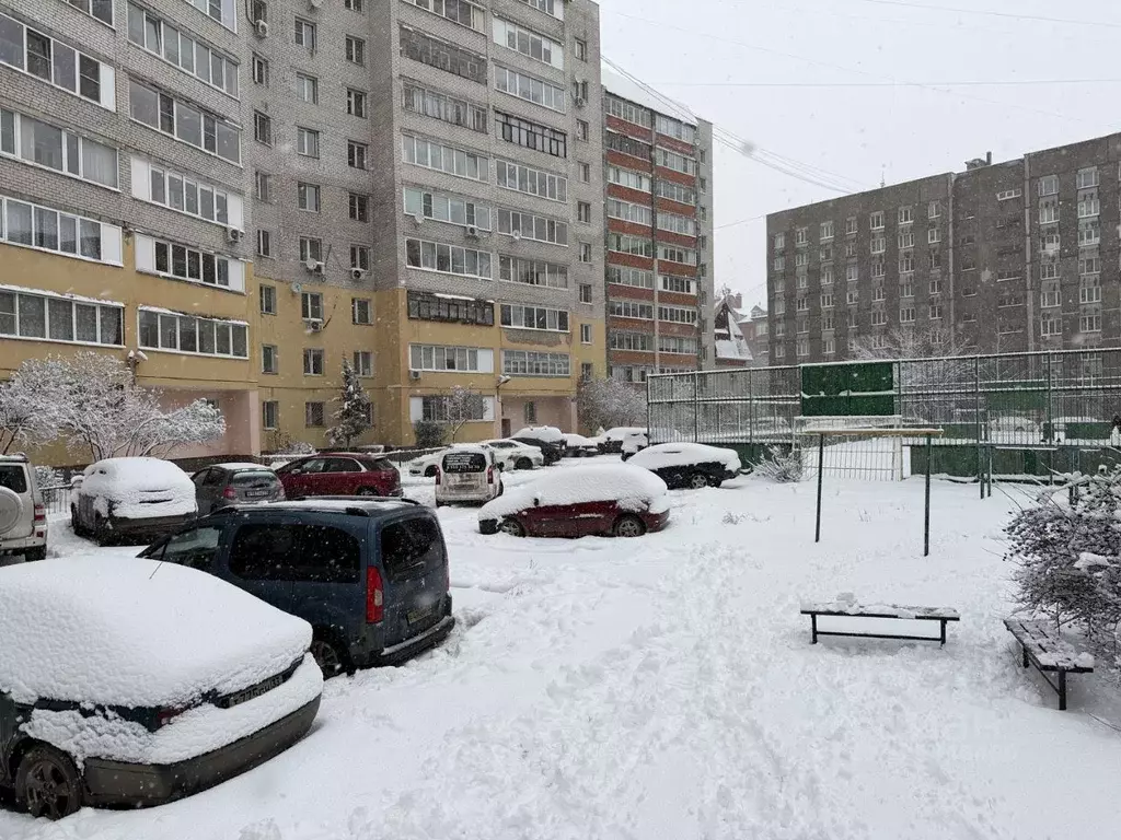 3-к кв. Владимирская область, Александров ул. Горького, 5 (67.0 м) - Фото 1