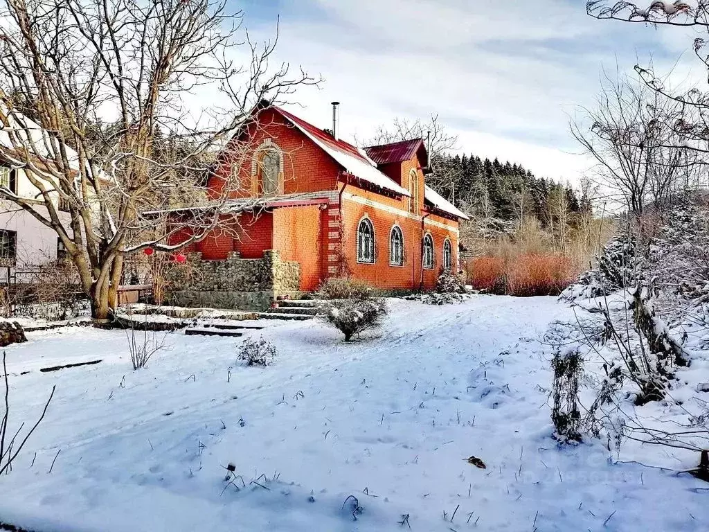 Дом в Алтай, Майминский район, пос. Рыбалка Чуйская ул., 44А (130 м) - Фото 1