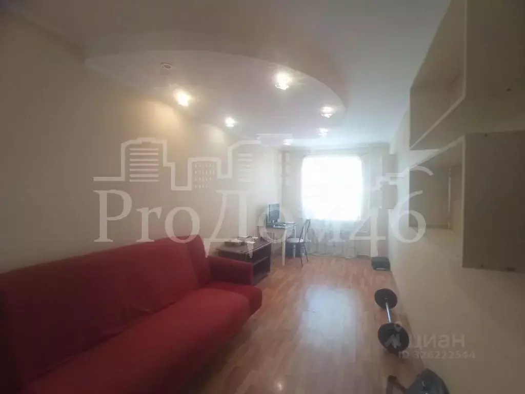 2-к кв. Курская область, Курск Садовая ул., 42 (44.6 м) - Фото 2