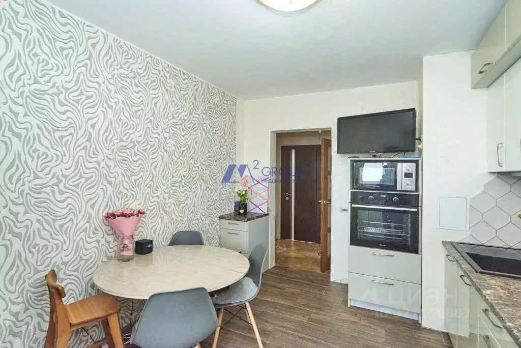 2-к кв. Ярославская область, Ярославль ул. Ньютона, 9В (52.0 м) - Фото 2