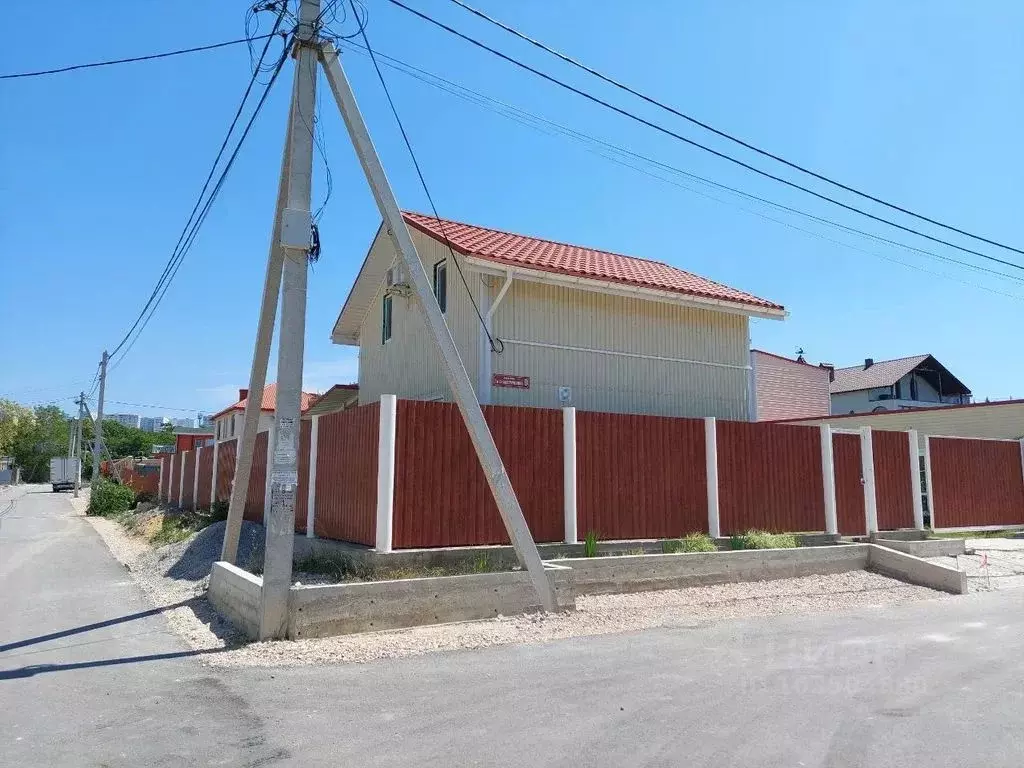 1-к кв. Севастополь пер. 1-й Академический, 9 (25.0 м) - Фото 1