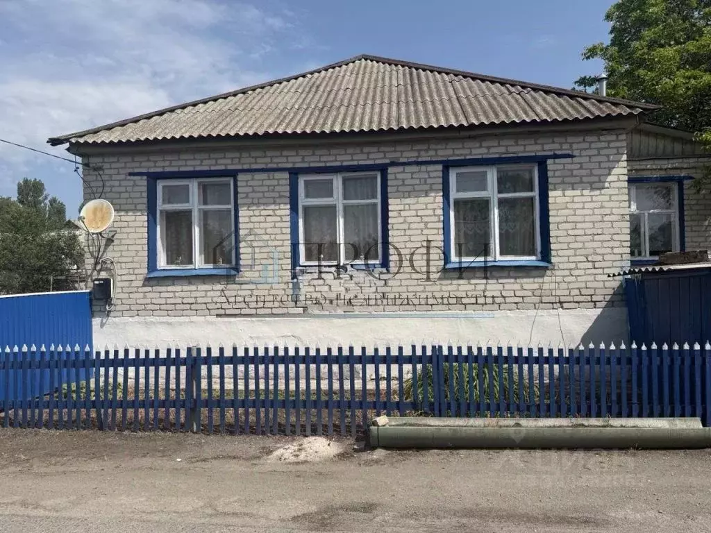 Дом в Белгородская область, Поселок Чернянка городское поселение, ... - Фото 1