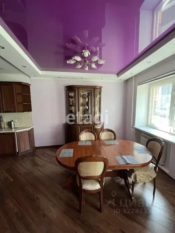 3-к кв. Тюменская область, Тюмень ул. Осипенко, 73 (122.0 м) - Фото 1