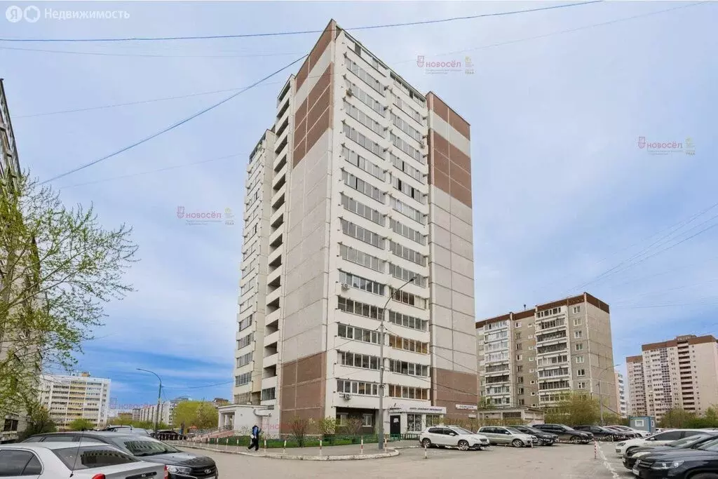 2-комнатная квартира: Екатеринбург, улица Учителей, 20 (58 м) - Фото 1