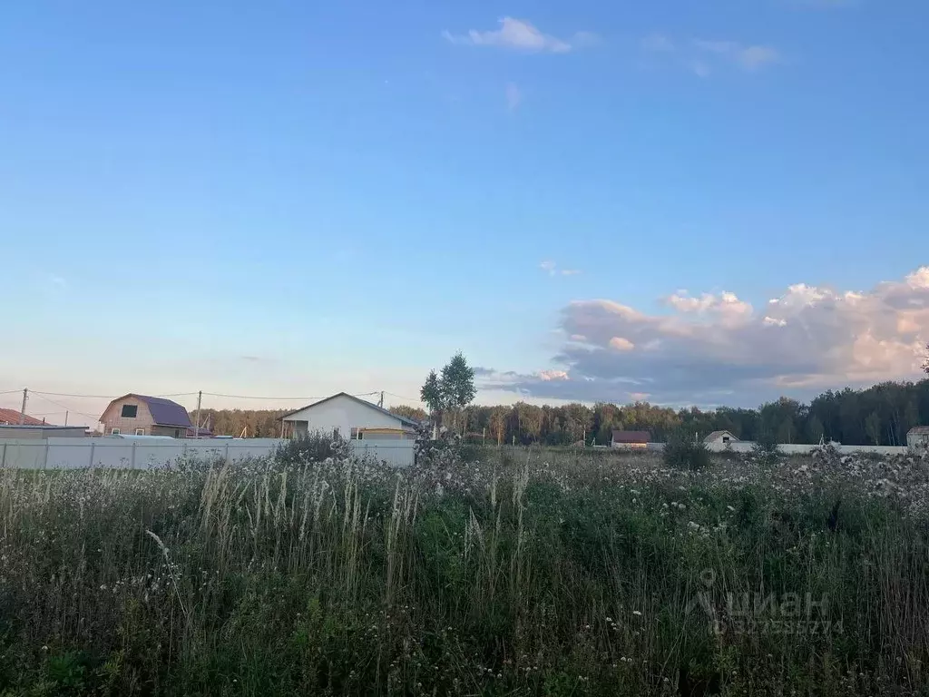 Участок в Московская область, Серпухов городской округ, Новое Гавшино ... - Фото 1