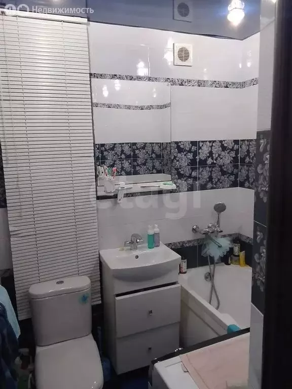 3-комнатная квартира: Саранск, улица Богдана Хмельницкого, 65 (54.7 м) - Фото 2