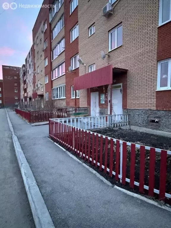 1-комнатная квартира: Усть-Катав, 1-й микрорайон, 30 (30.7 м) - Фото 1