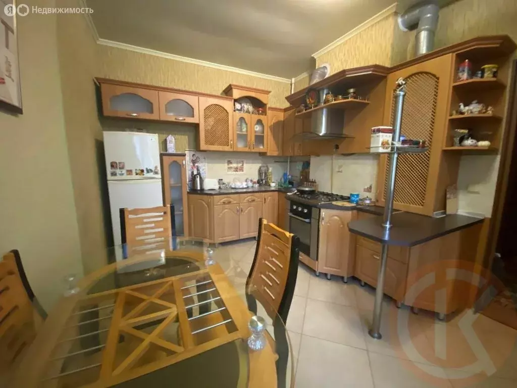 2-комнатная квартира: Уютное, улица Терешковой, 23 (64.4 м) - Фото 2