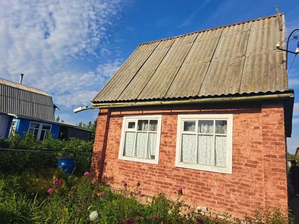 Дом в Омская область, Омск Ивушка СНТ, аллея 4-я, 122 (30 м) - Фото 1