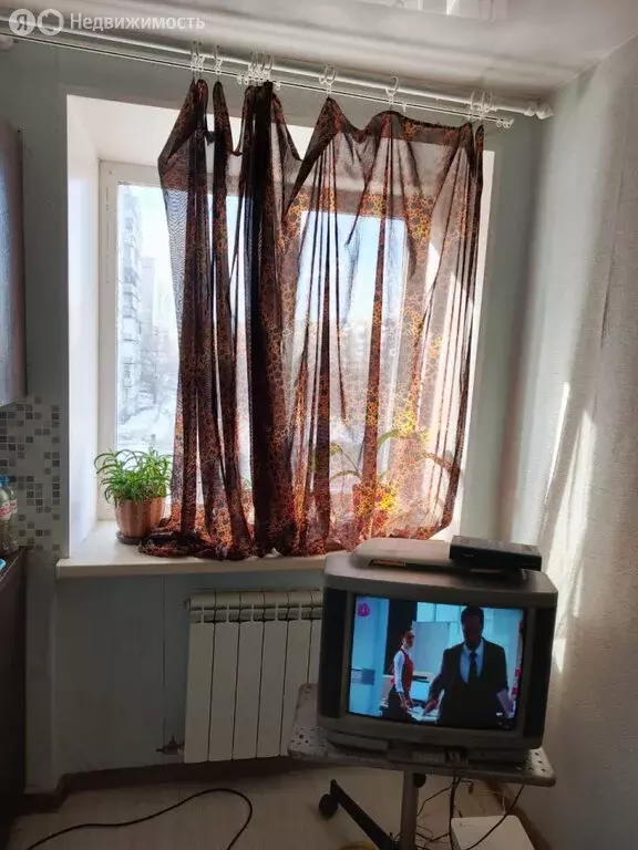 1к в -комнатной квартире (9 м) - Фото 1