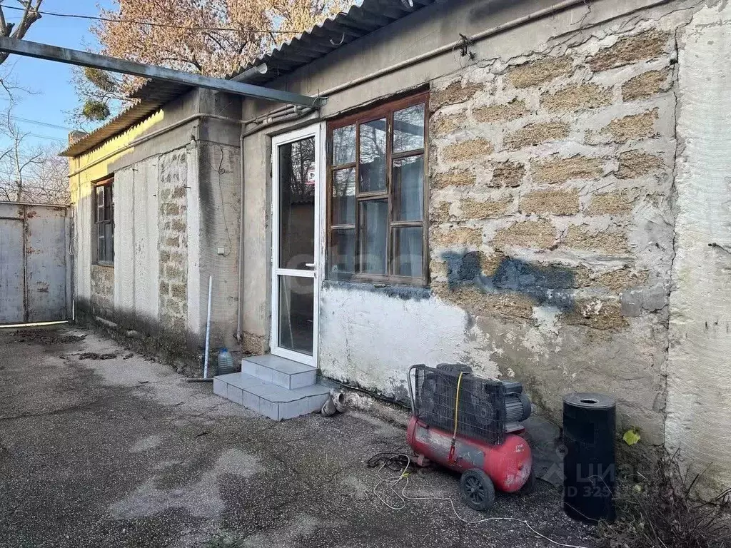 Дом в Крым, Симферополь ул. Чернышевского (60 м) - Фото 1