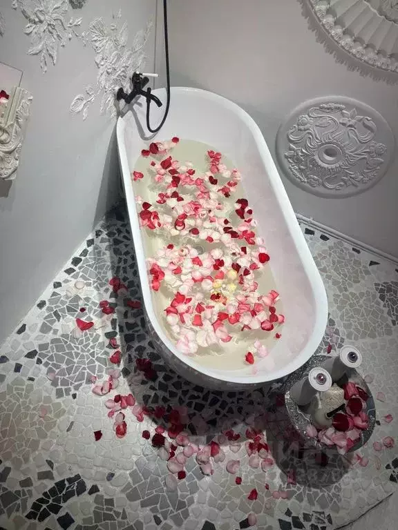 1-к кв. Курская область, Курск ул. Челюскинцев, 25 (60.0 м) - Фото 1