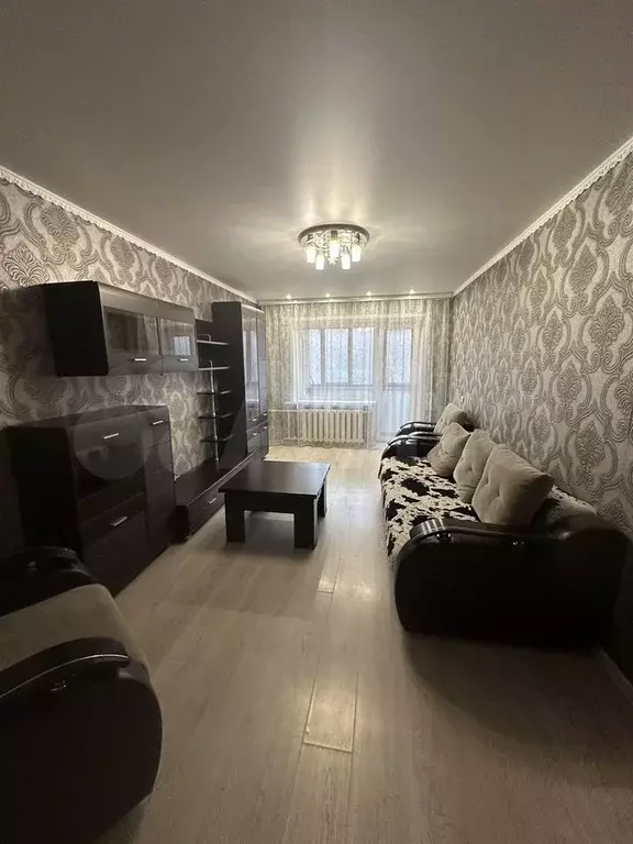 3-к. квартира, 60 м, 5/5 эт. - Фото 0