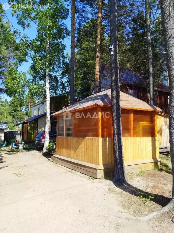 Дом в село Горячинск, Трудовая улица, 11 (75 м) - Фото 1
