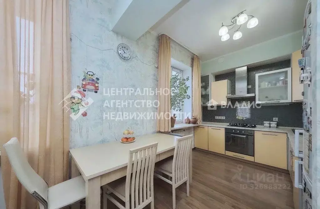 2-к кв. Рязанская область, Рязань ул. Урицкого, 12 (71.4 м) - Фото 1