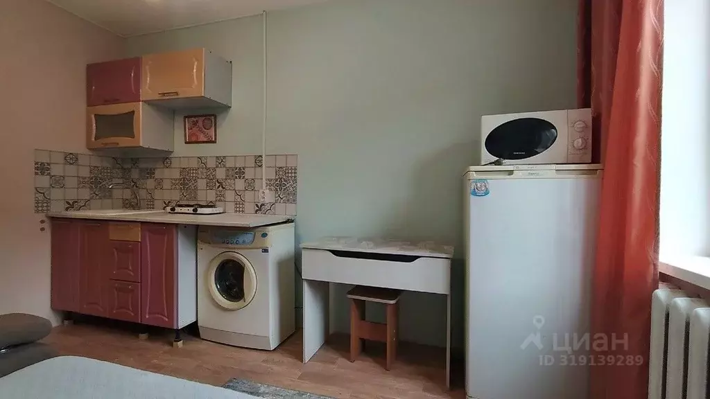 Студия Красноярский край, Красноярск ул. 60 лет Октября, 112 (14.0 м) - Фото 0