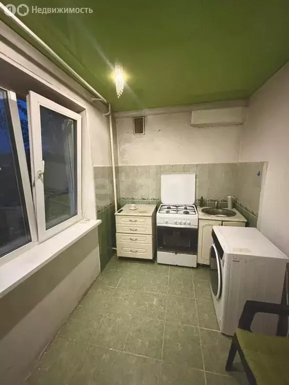 4-комнатная квартира: Энгельс, 1-й микрорайон, 4 (60 м) - Фото 1