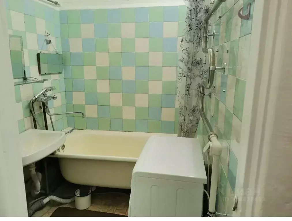 1-к кв. Татарстан, Казань ул. Восстания, 57 (30.0 м) - Фото 2