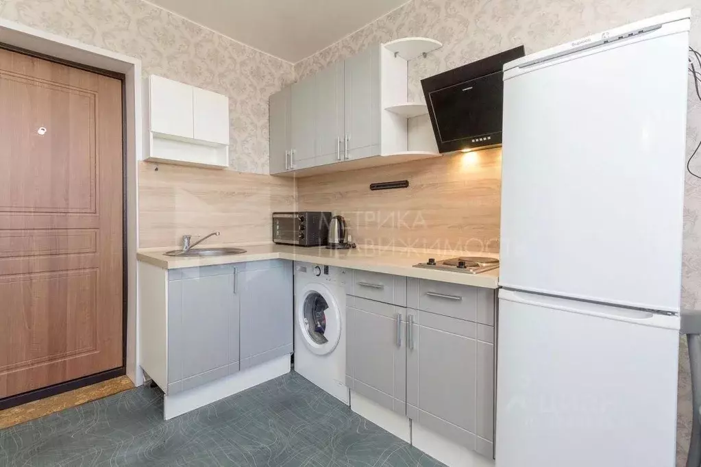 Студия Тюменская область, Тюмень Мельзаводская ул., 19а (13.0 м) - Фото 1