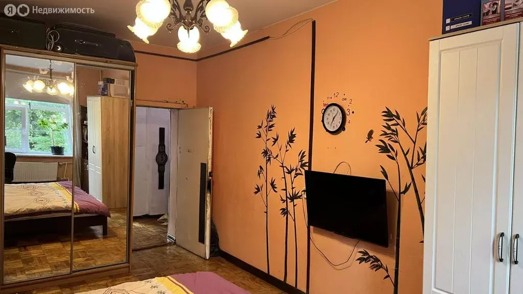 3-комнатная квартира: Санкт-Петербург, Ивановская улица, 30 (74.3 м) - Фото 0