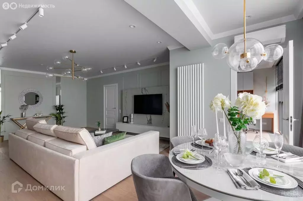 3-комнатная квартира: Краснодар, улица Западный Обход, 39/2 (100 м) - Фото 1