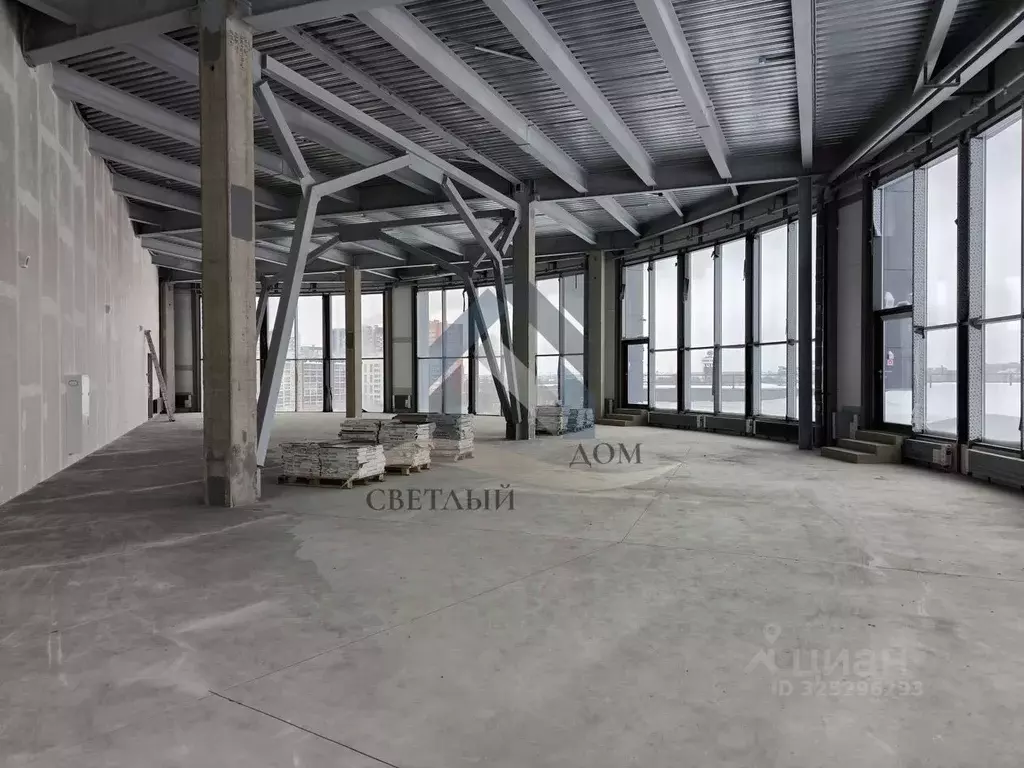 Помещение свободного назначения в Алтайский край, Барнаул тракт ... - Фото 1