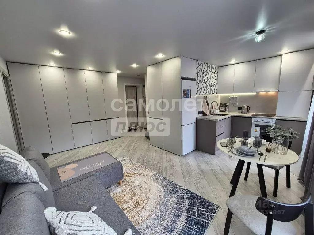 2-к кв. Воронежская область, Воронеж Плехановская ул., 20 (42.5 м) - Фото 1