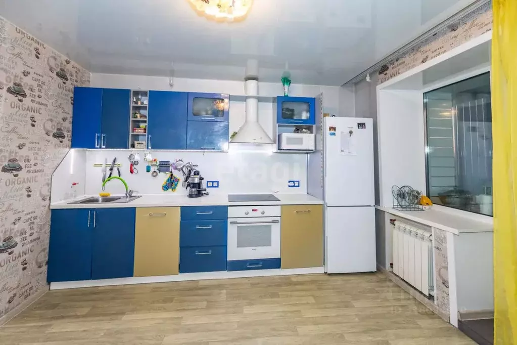 3-к кв. Амурская область, Благовещенск ул. Строителей, 68 (105.3 м) - Фото 0