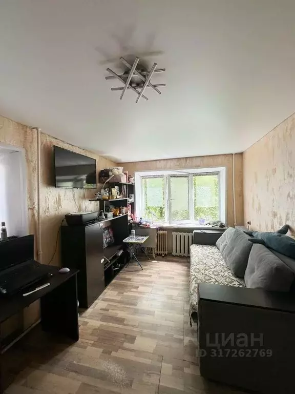 1-к кв. Орловская область, Орел Октябрьская ул., 56 (29.9 м) - Фото 0