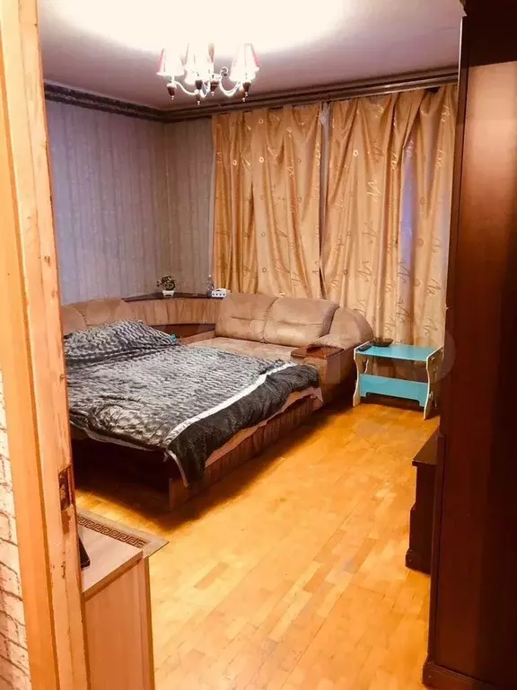 1-к. квартира, 40 м, 1/7 эт. - Фото 1