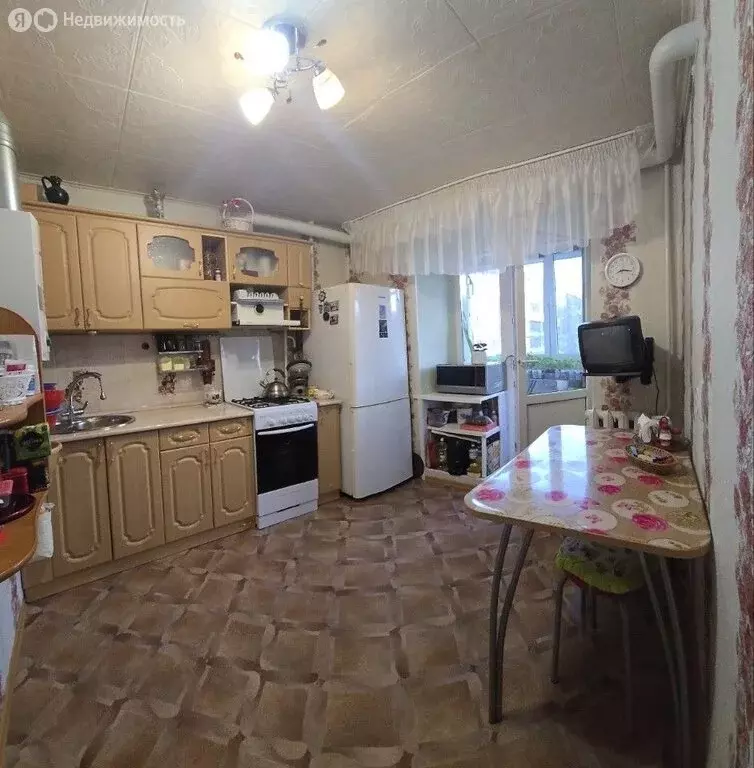 2-комнатная квартира: Кумертау, Первомайская улица, 1 (50.6 м) - Фото 2
