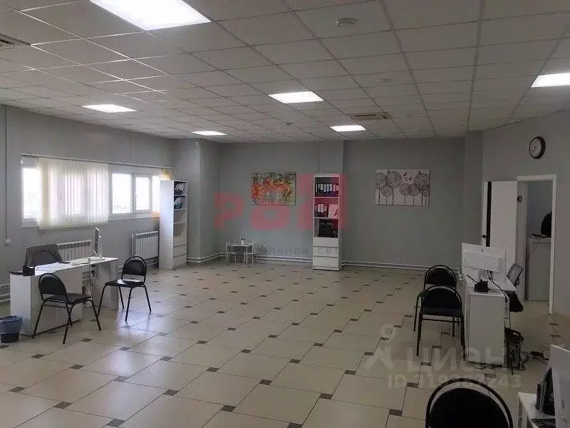 Офис в Самарская область, Самара ул. Санфировой, 112 (130 м) - Фото 1