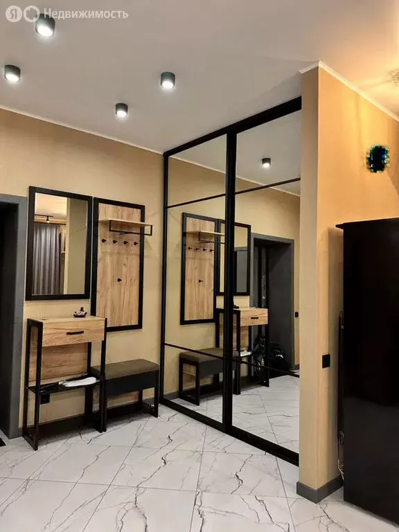 Квартира-студия: Энгельс, Театральная улица, 2А (52 м) - Фото 0