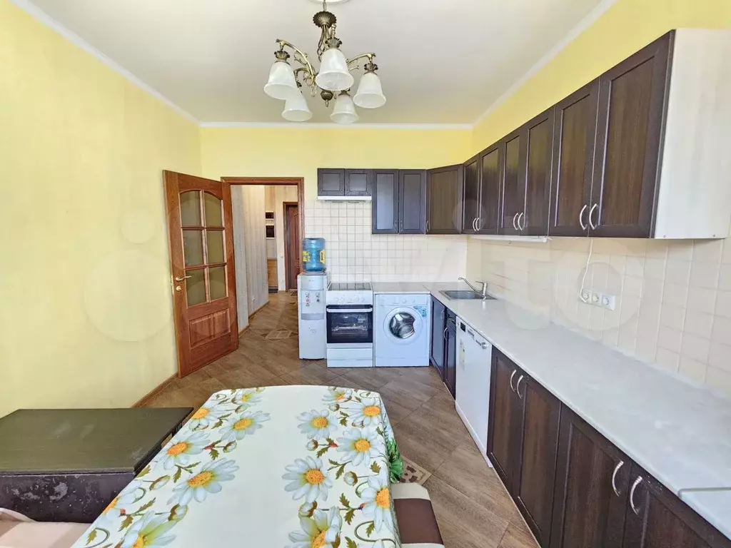 2-к. квартира, 65 м, 3/16 эт. - Фото 1