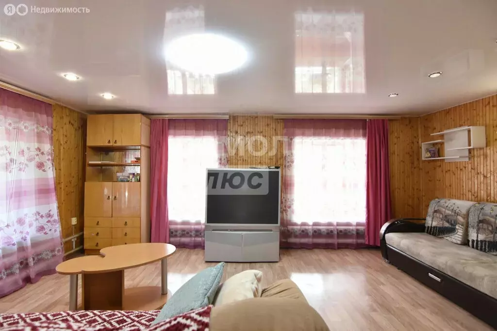 Дом в село Порошино, Боровицкая улица, 30 (150 м) - Фото 1