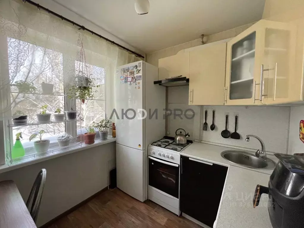 2-к кв. Кировская область, Киров Парковая ул., 11а (44.4 м) - Фото 1