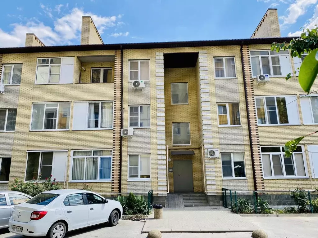 1-к кв. Ростовская область, Батайск ул. Добролюбова, 90 (40.0 м) - Фото 1