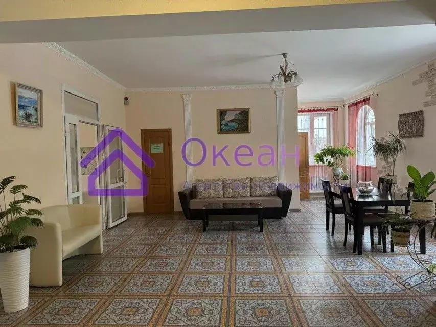 2-к кв. Севастополь ул. Героев Бреста, 106 (72.0 м) - Фото 2