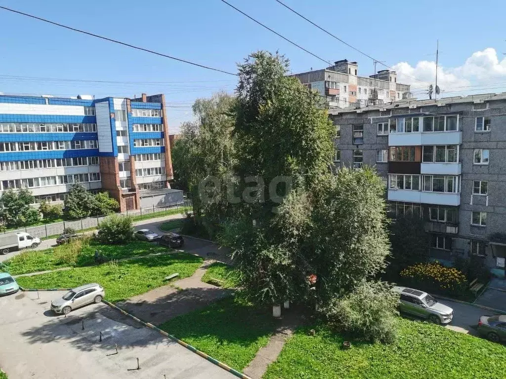 2-к кв. Кемеровская область, Новокузнецк ул. Циолковского, 4 (42.9 м) - Фото 1