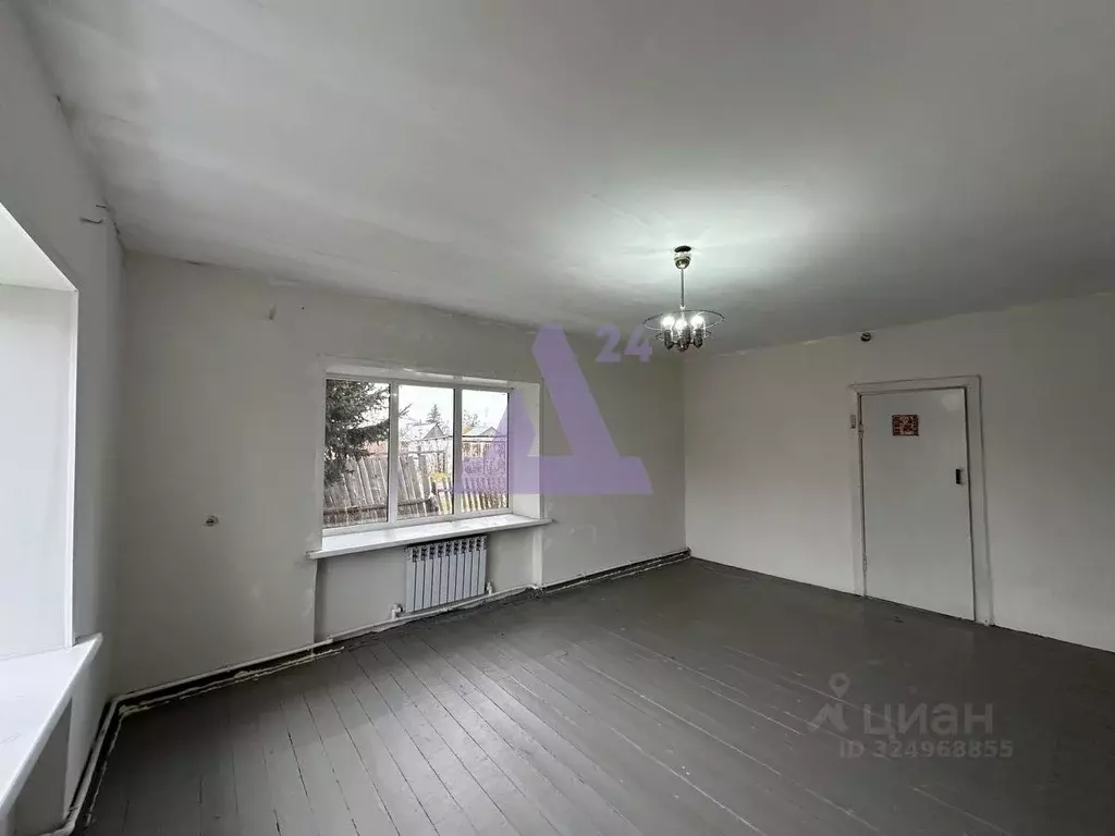 Дом в Алтайский край, Павловский район, с. Павловск Мирная ул., 13 (62 ... - Фото 1