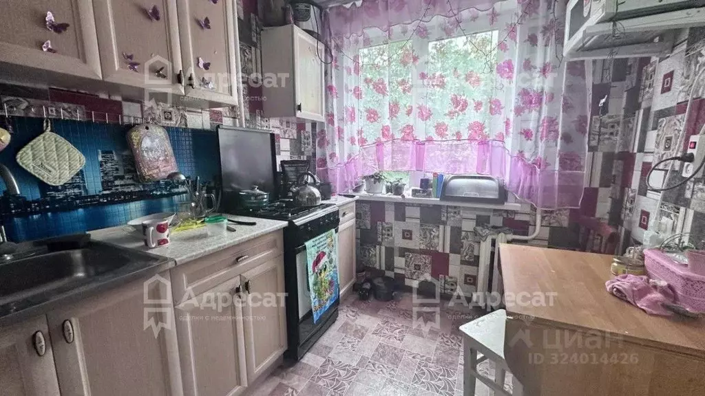 3-к кв. Волгоградская область, Волгоград Удмуртская ул., 93 (61.1 м) - Фото 1