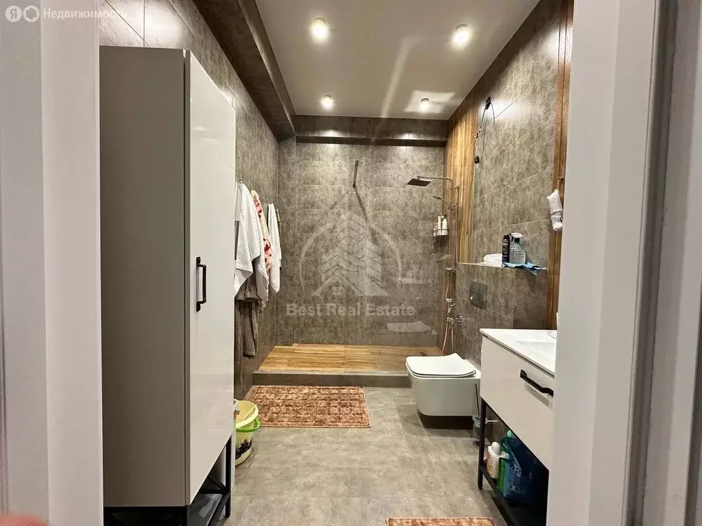 3-комнатная квартира: Махачкала, улица Габитова, 12Г (120 м) - Фото 0
