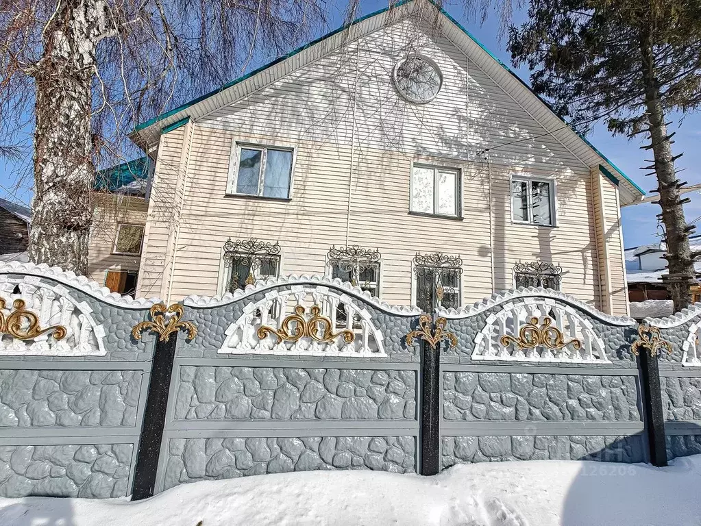 Дом в Новосибирская область, Новосибирск ул. Гладкова, 49 (300 м) - Фото 1