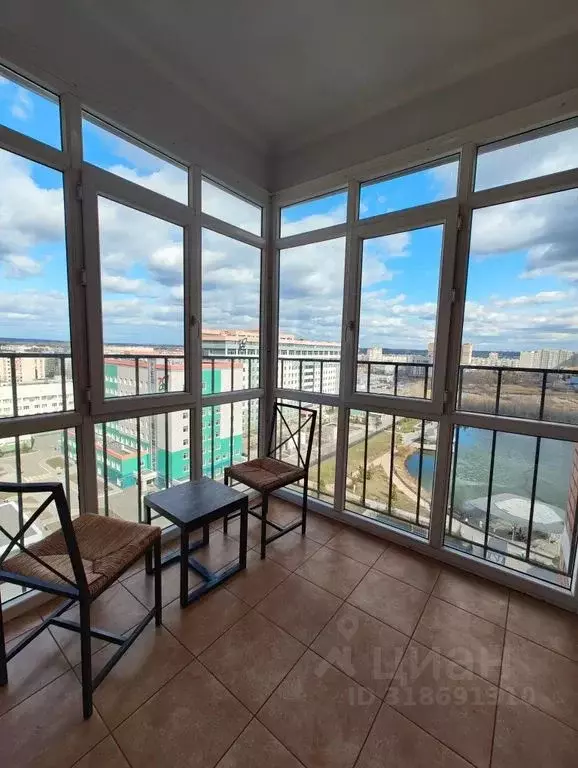 2-к кв. Татарстан, Казань ул. Фатыха Амирхана, 12Д (75.0 м) - Фото 0