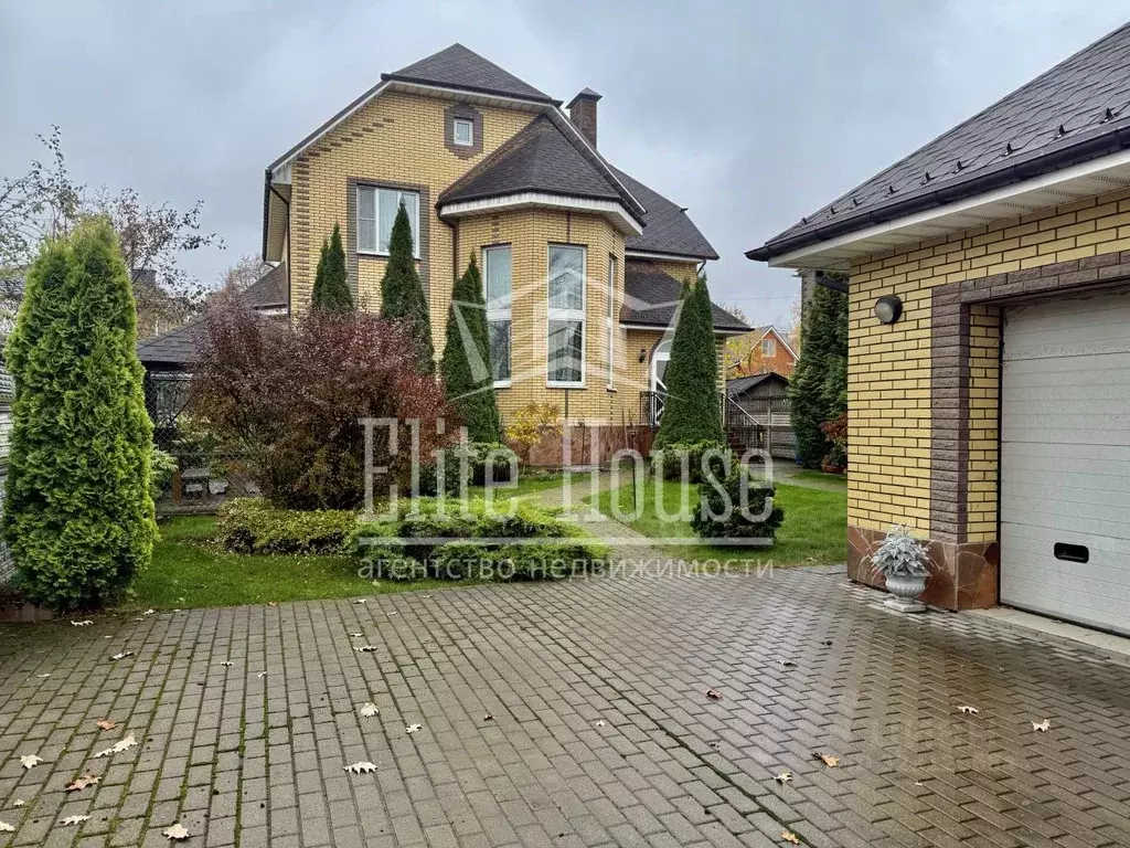 Дом в Калужская область, Калуга ул. Чапаева, 10 (281 м) - Фото 1